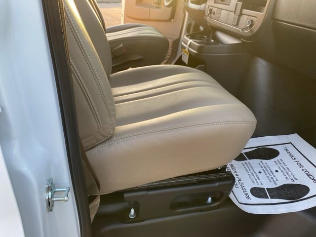 New 2026 Chevrolet Express 2500 RWD image 27