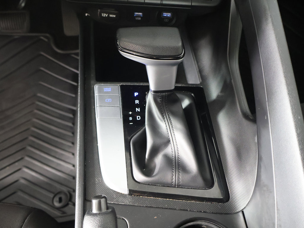 Used 2023 Hyundai Elantra SEL w/ Winter Weather Package FWD image 41