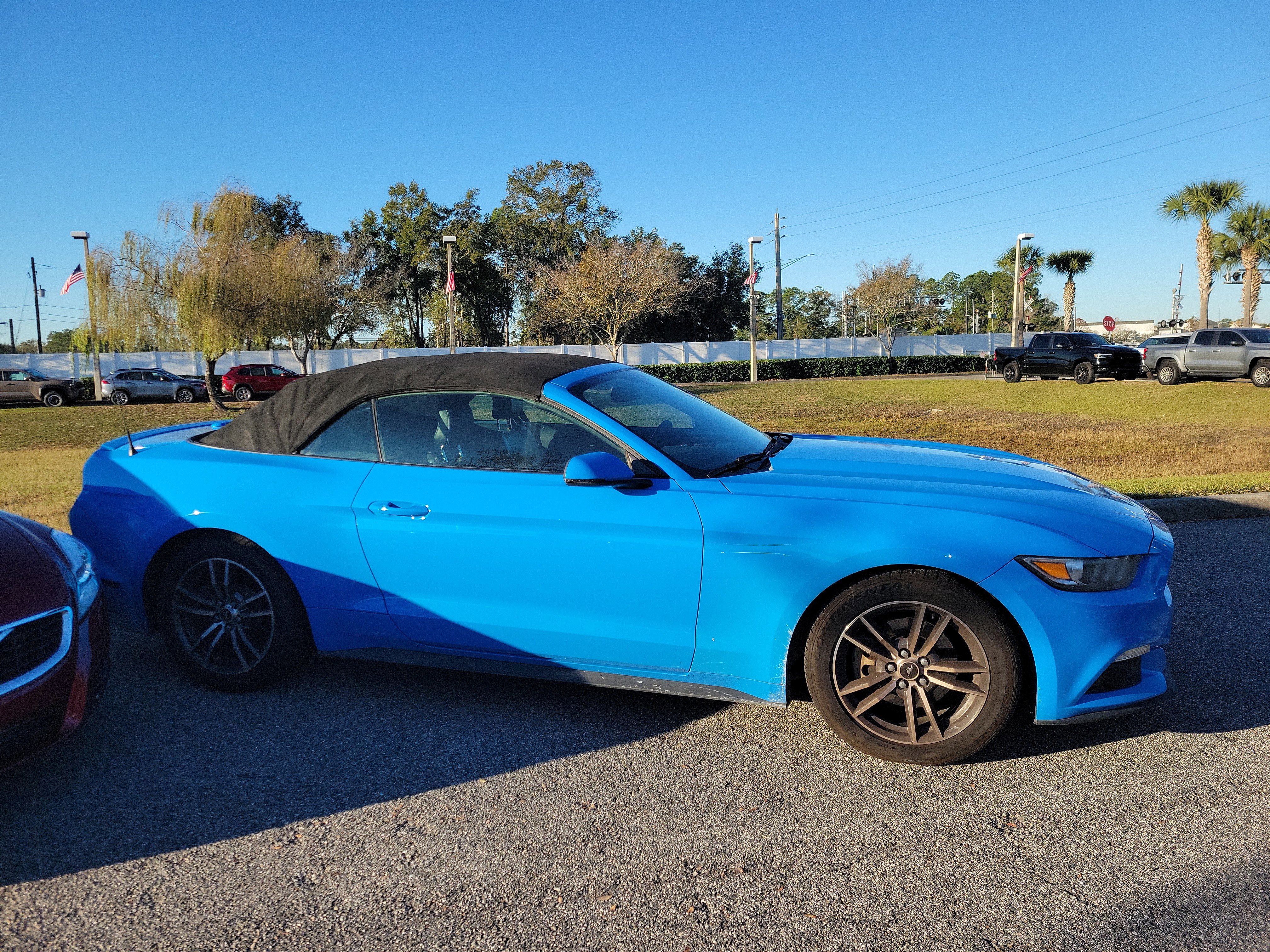Used 2017 Ford Mustang Premium image 30