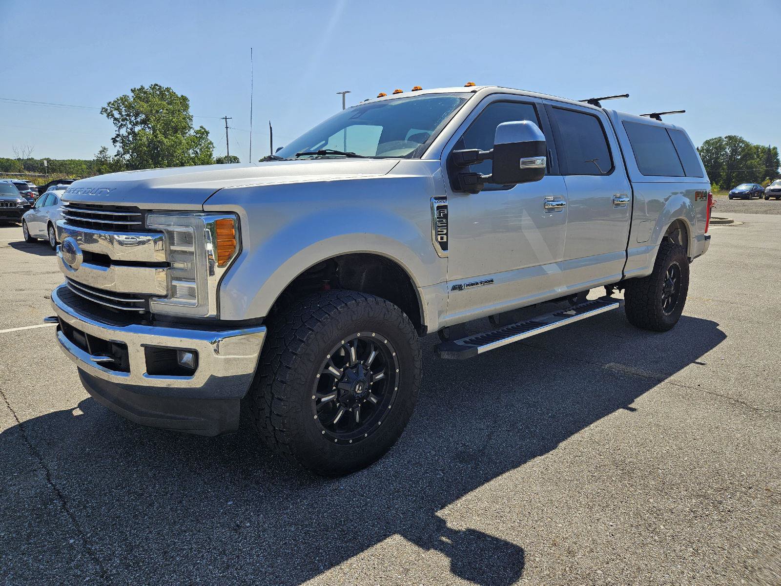 Used 2017 Ford F250 Lariat w/ Lariat Ultimate Package AWD/4WD image 3