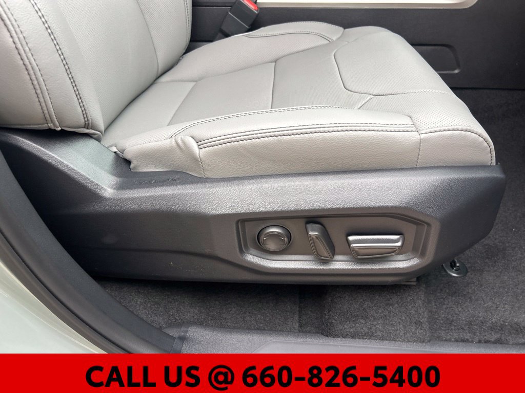 New 2026 Toyota Tundra Limited AWD/4WD image 9
