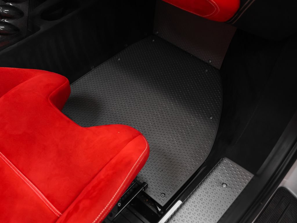 Certified 2015 Ferrari 458 Speciale A RWD image 30