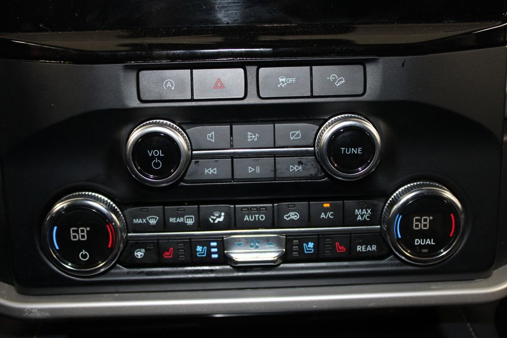 Used 2024 Ford Expedition Max XLT image 31