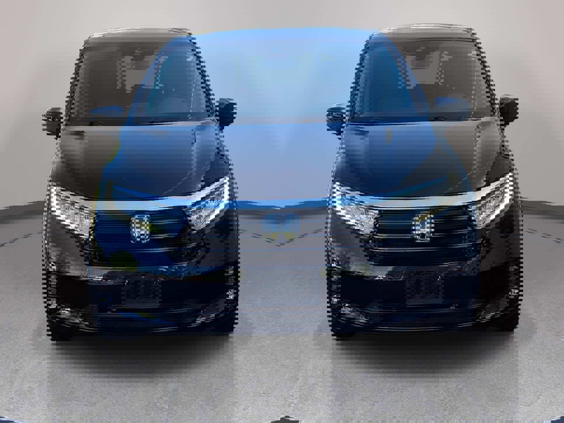 Certified 2024 Honda Odyssey EX-L image 2