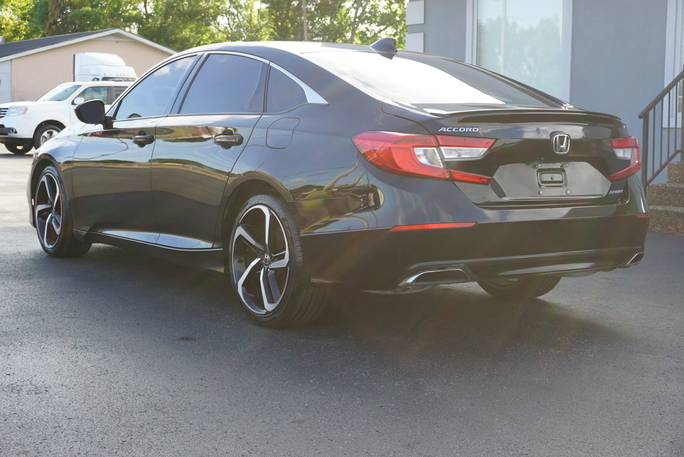 Used 2021 Honda Accord Sport image 7