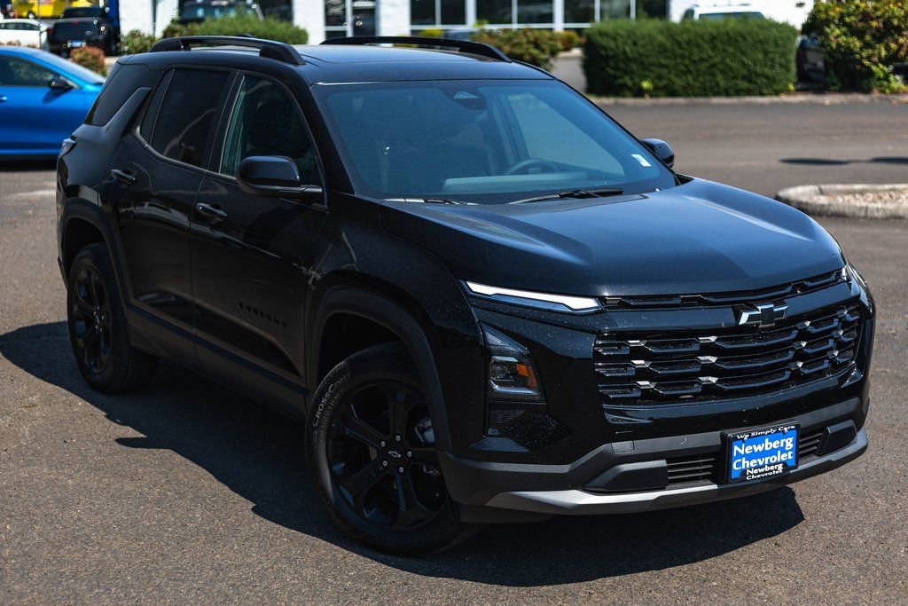 New 2025 Chevrolet Equinox LT w/ Convenience Package II image 2