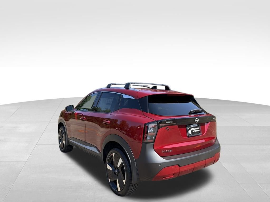 New 2026 Nissan Kicks SR image 4