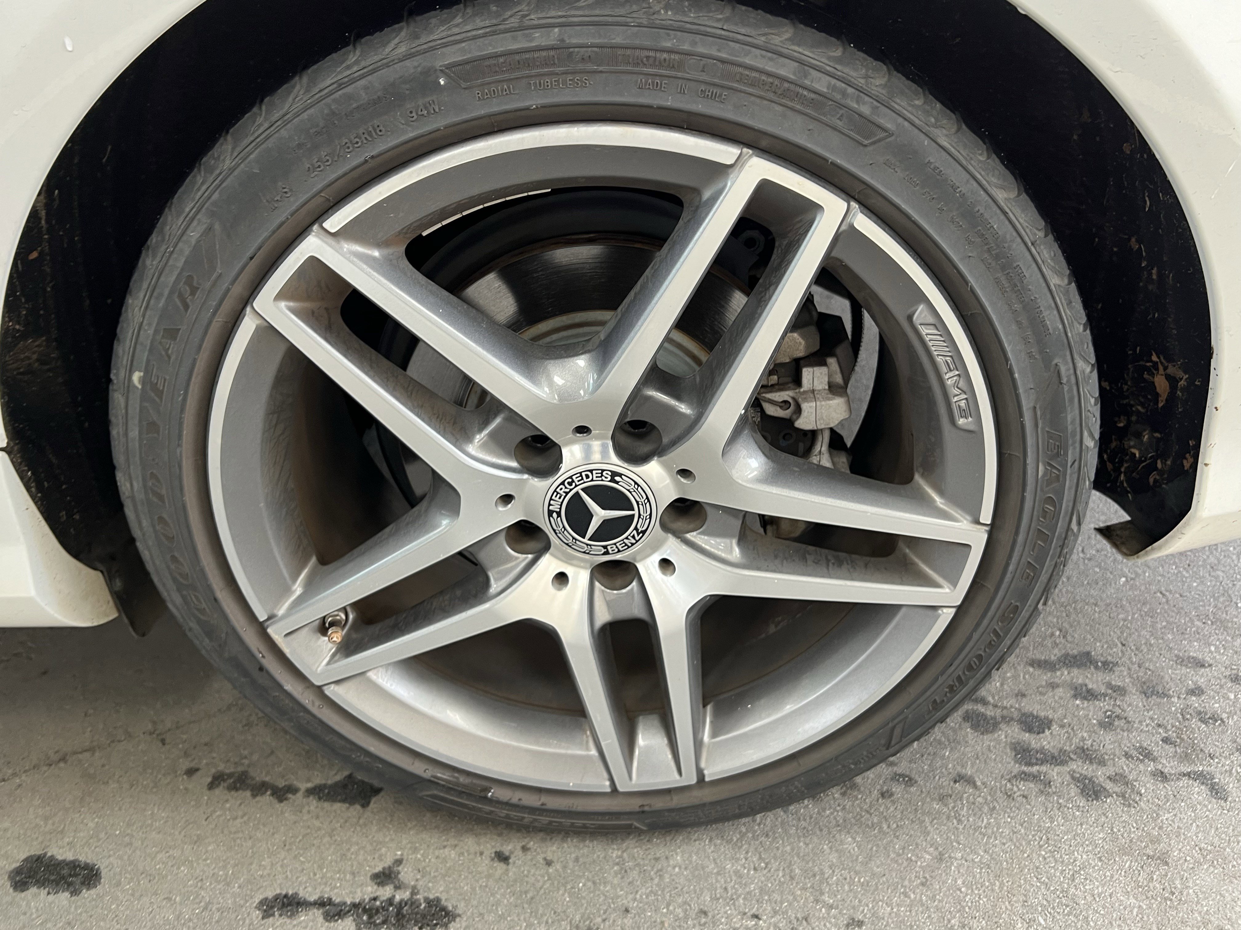 Used 2017 Mercedes-Benz E 400 4MATIC Coupe image 13