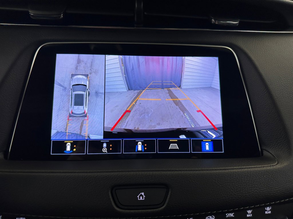 Certified 2022 Cadillac XT4 Premium Luxury w/ Enhanced Visibility Package image 21