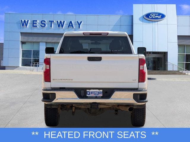Used 2022 Chevrolet Silverado 2500 LT w/ Convenience Package AWD/4WD image 4