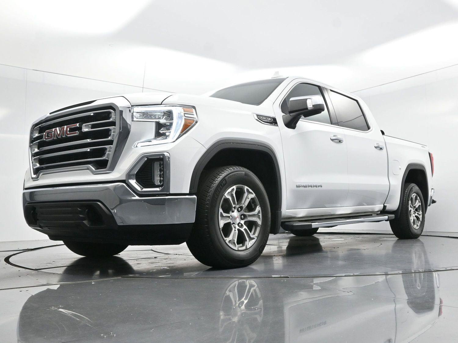 Used 2022 GMC Sierra 1500 SLT AWD/4WD image 45