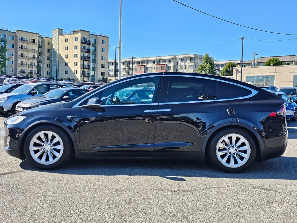 Used 2017 Tesla Model X 100D image 4