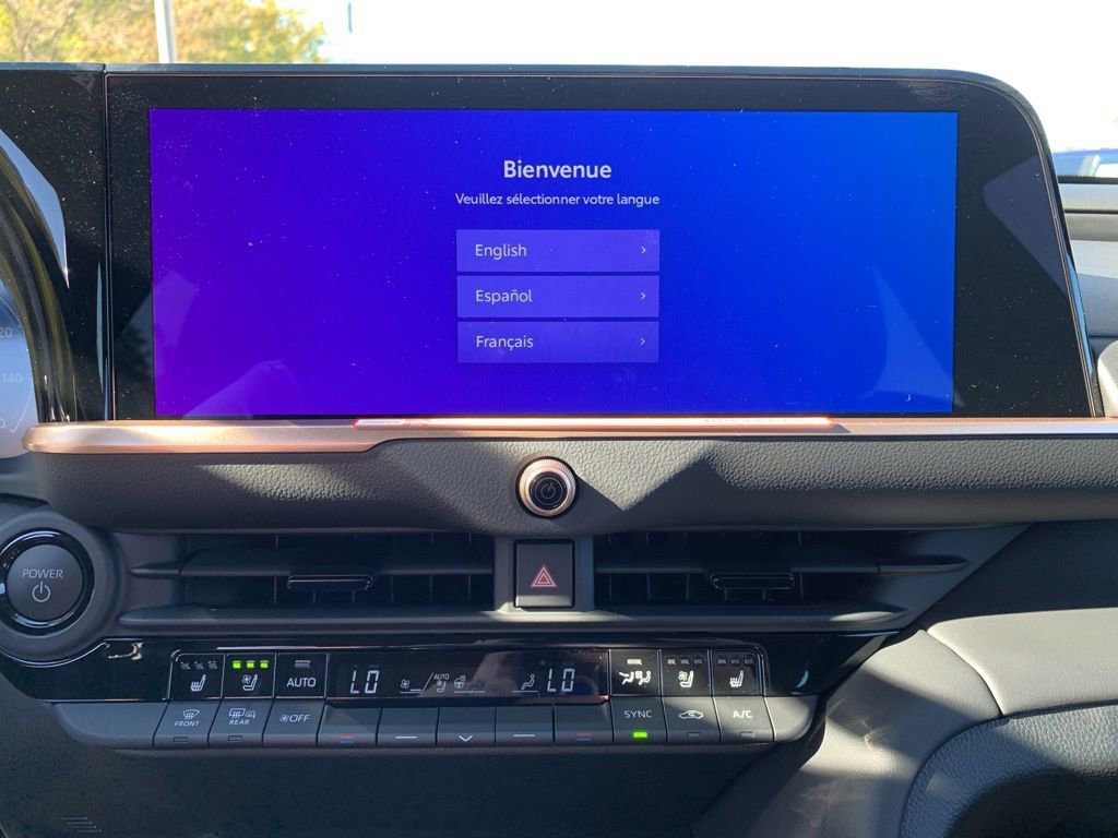 New 2025 Toyota Crown Signia image 20