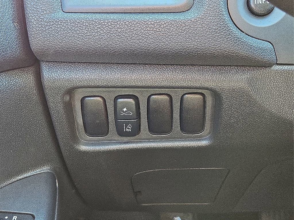 Used 2024 Mitsubishi Outlander Sport SE image 24