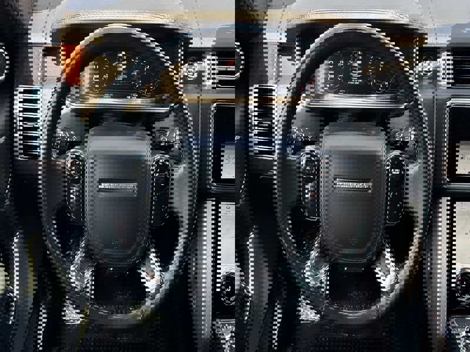 Used 2022 Land Rover Range Rover Westminster Edition image 10