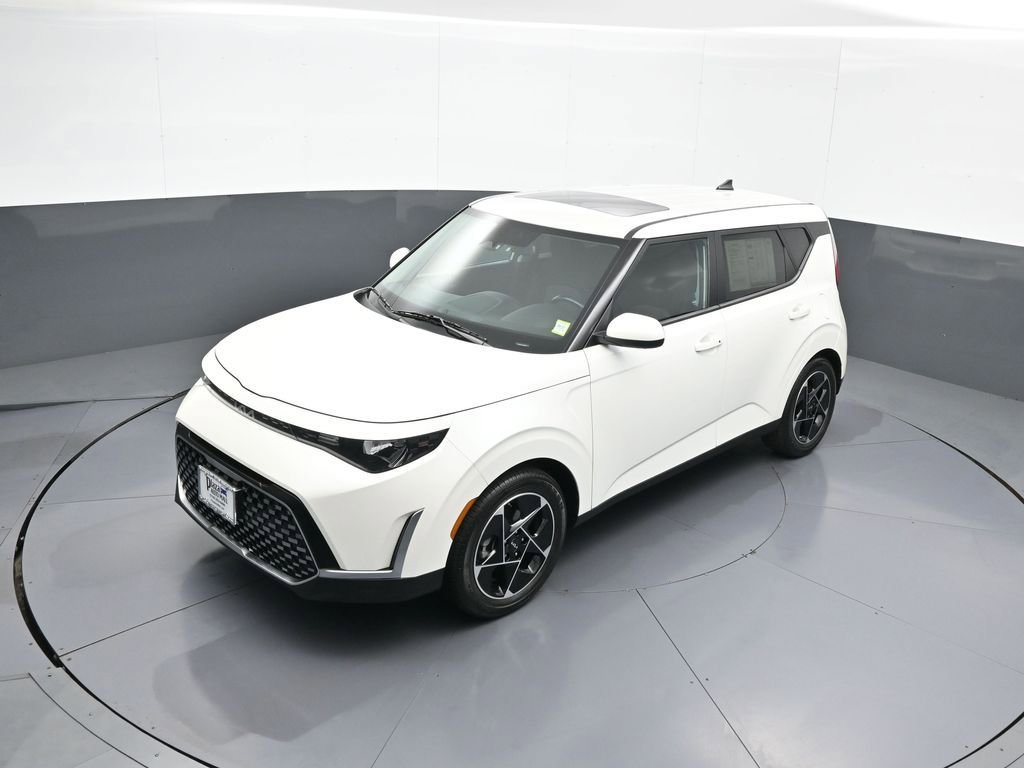 Used 2023 Kia Soul EX FWD image 34