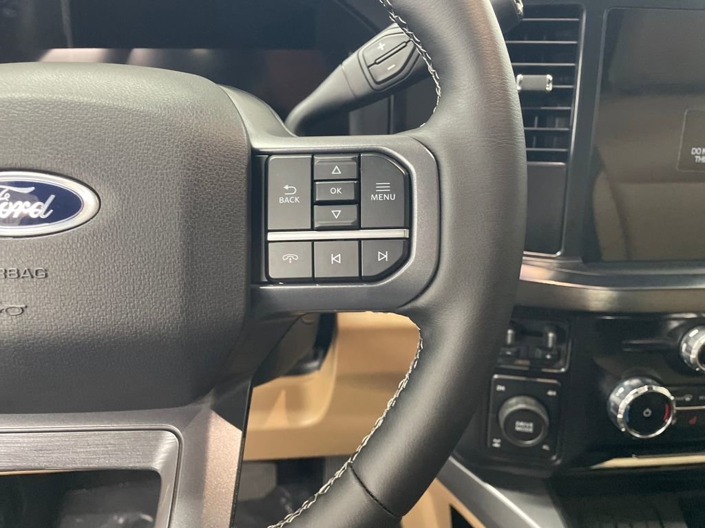 New 2026 Ford F250 Lariat w/ Chrome Package image 20