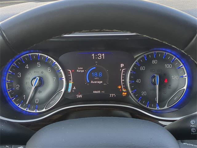 Certified 2024 Chrysler Pacifica Limited image 36