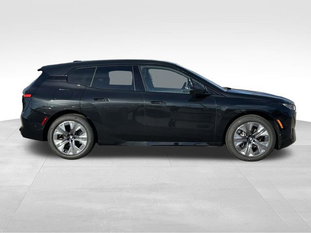New 2026 BMW iX xDrive45 w/ Premium Package image 2