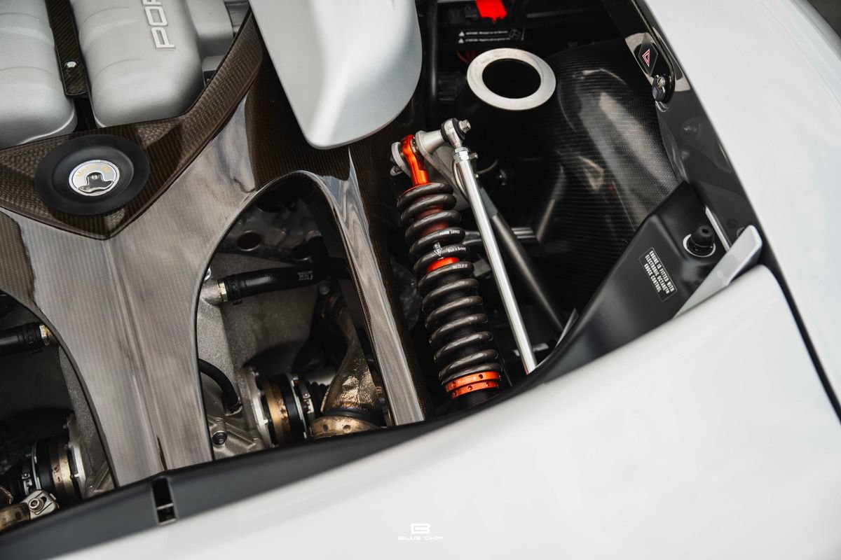 Used 2004 Porsche Carrera GT RWD image 31