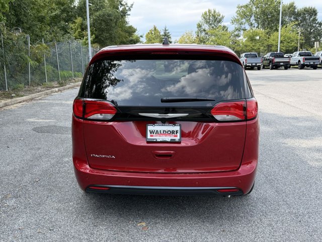 New 2027 Chrysler Pacifica LX FWD image 3