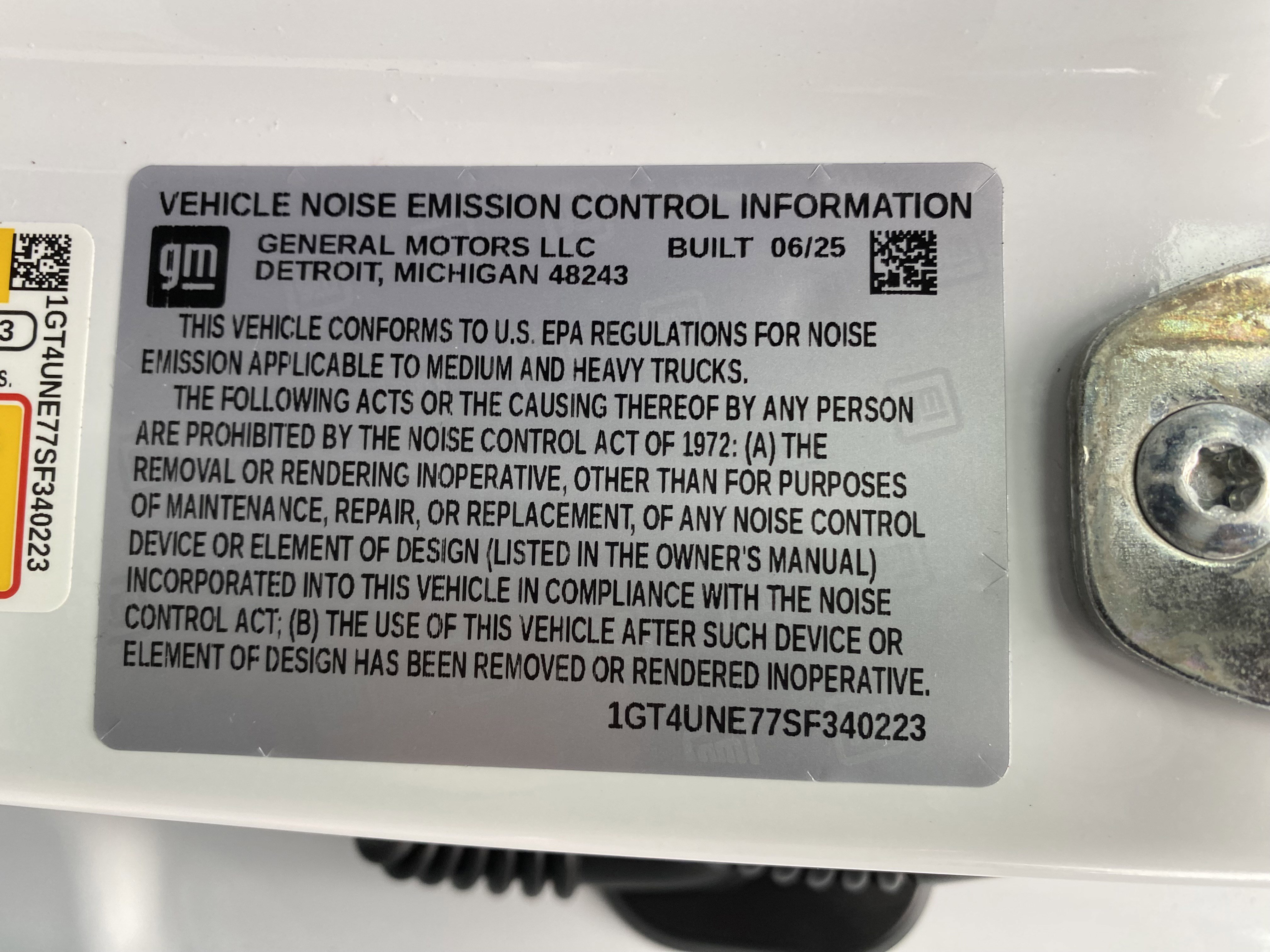 Used 2025 GMC Sierra 2500 SLT image 42