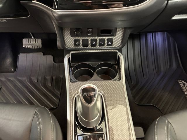 Used 2019 Mitsubishi Outlander GT AWD/4WD image 21