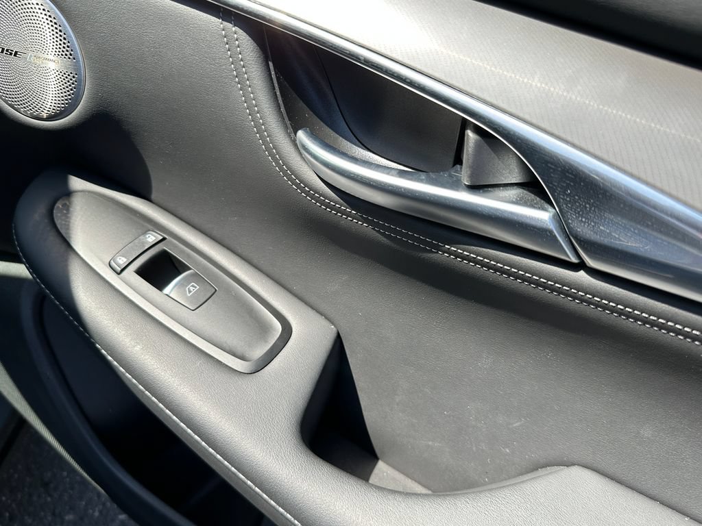 Used 2025 INFINITI QX55 Essential AWD/4WD image 17