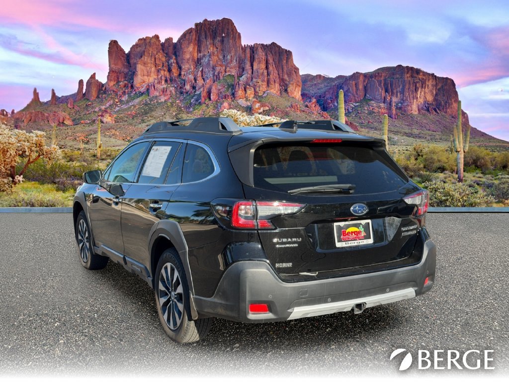 Used 2023 Subaru Outback Touring XT w/ Tech Package 3 AWD/4WD image 4