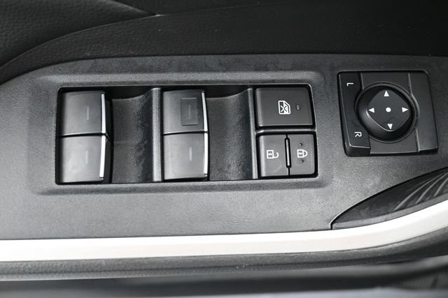 Used 2023 Toyota RAV4 XLE AWD/4WD image 14