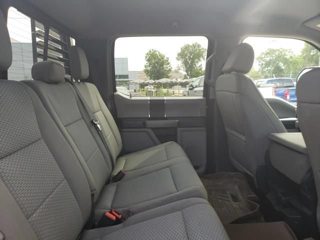 Used 2022 Ford F550 4x4 Crew Cab Super Duty w/ XLT Value Package image 18
