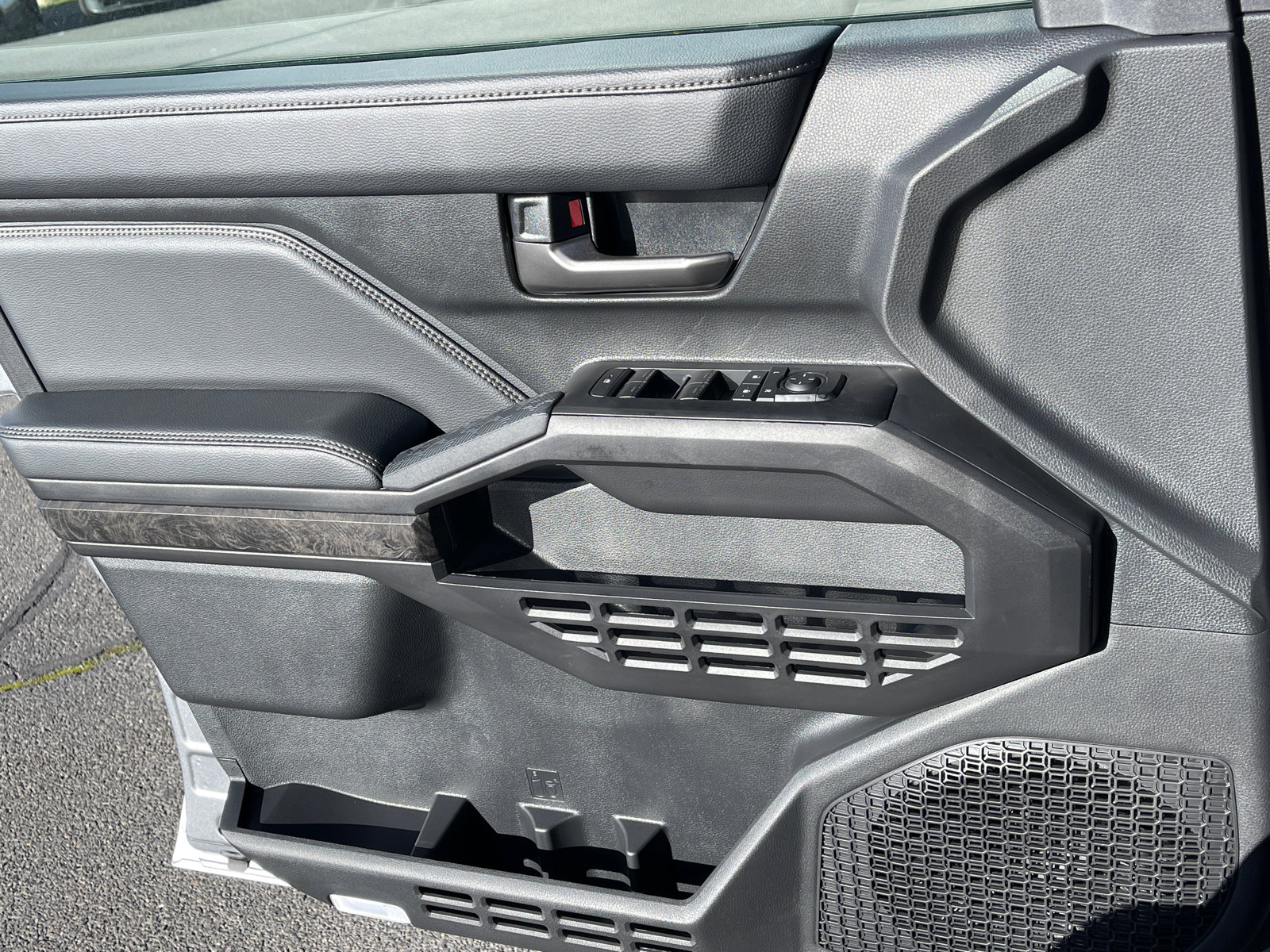 New 2026 Toyota Tacoma Limited image 9