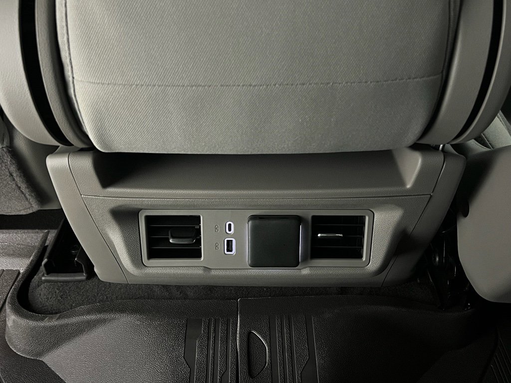 New 2026 GMC Sierra 1500 SLE image 20