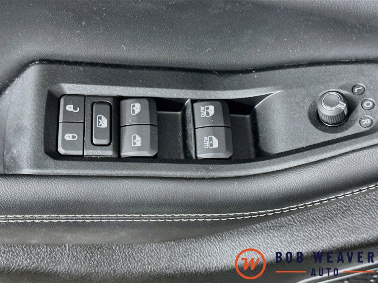 Used 2023 Jeep Grand Cherokee Altitude AWD/4WD image 21