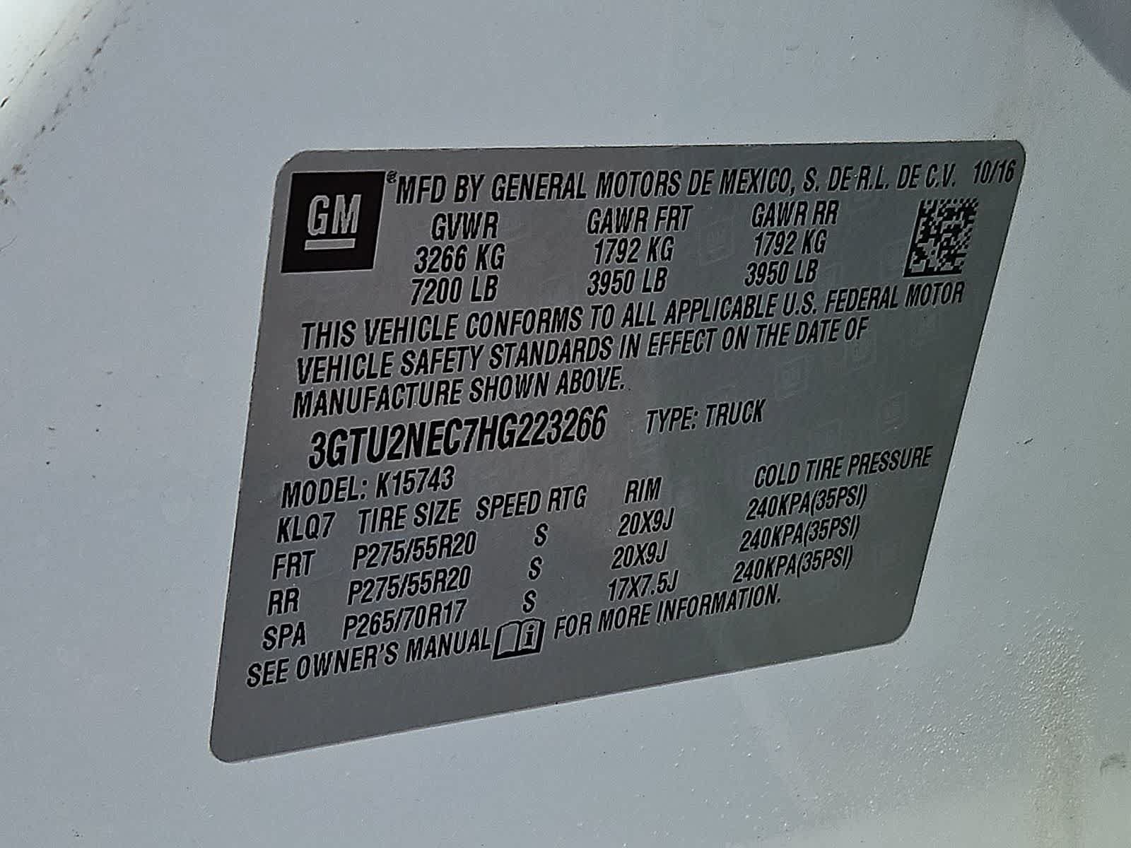 Used 2017 GMC Sierra 1500 SLT AWD/4WD image 38