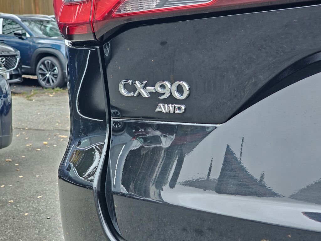 Certified 2024 MAZDA CX-90 Plug-In Hybrid w/ Preferred image 18