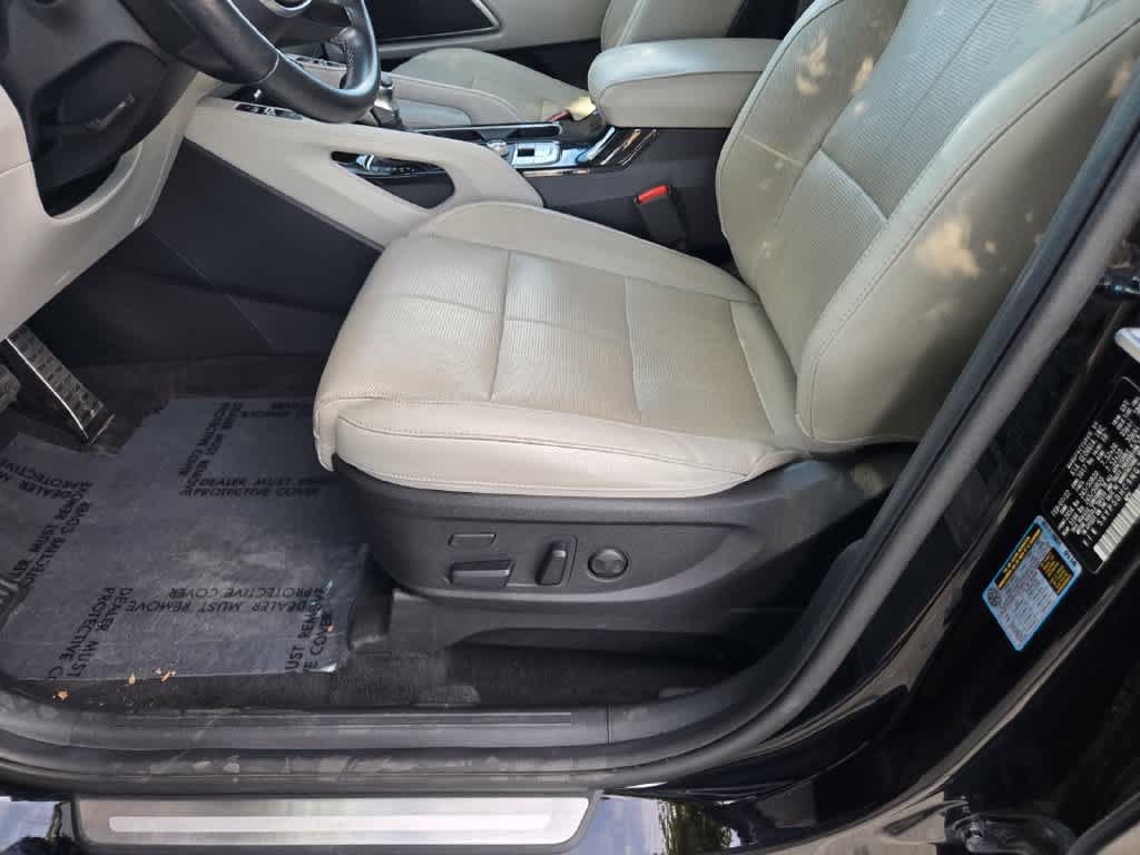 Used 2022 Kia Telluride SX w/ Towing Package AWD/4WD image 18