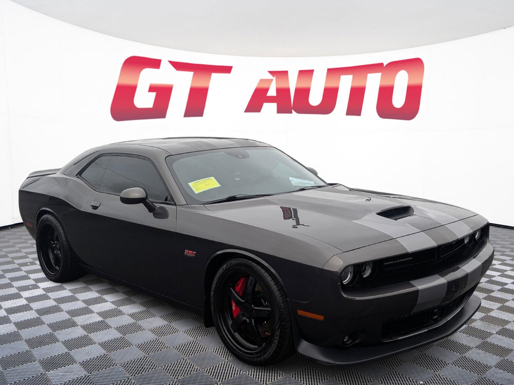 Used 2016 Dodge Challenger SRT w/ Technology Group