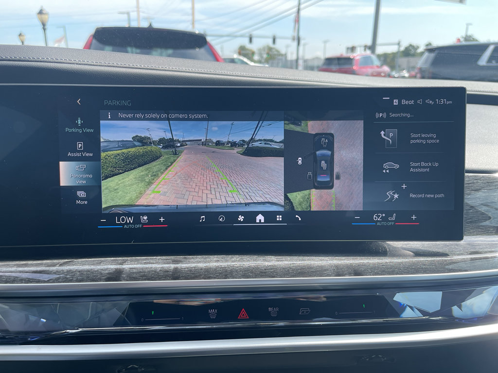 Used 2024 BMW 740i xDrive image 21