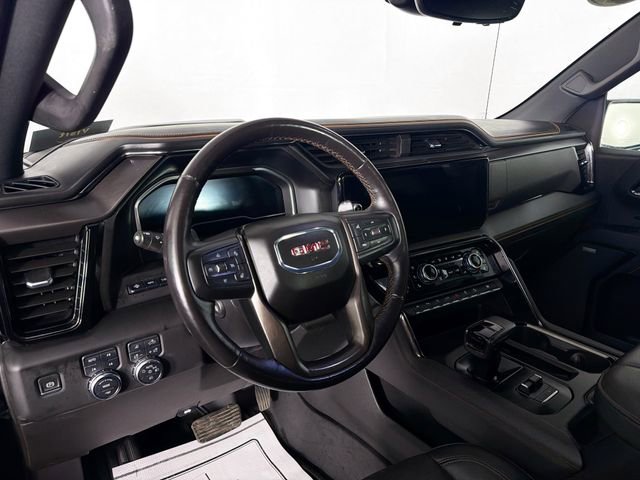 Used 2022 GMC Sierra 1500 AT4 w/ AT4 Premium Package image 9