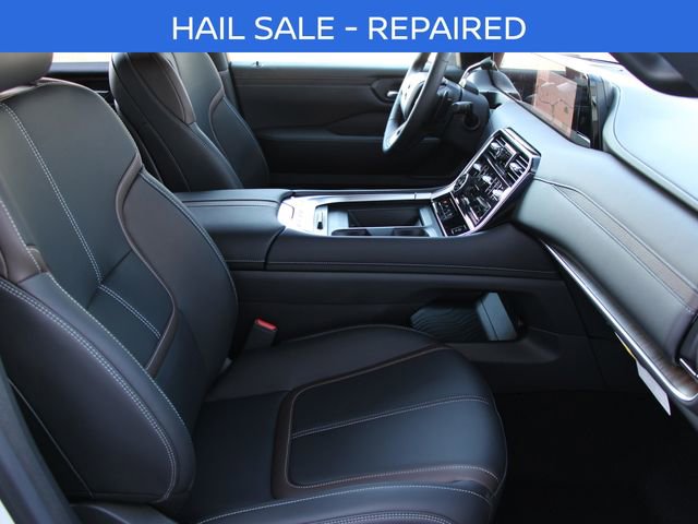 New 2026 Nissan Armada SL w/ Captain's Chari Seat Package image 36