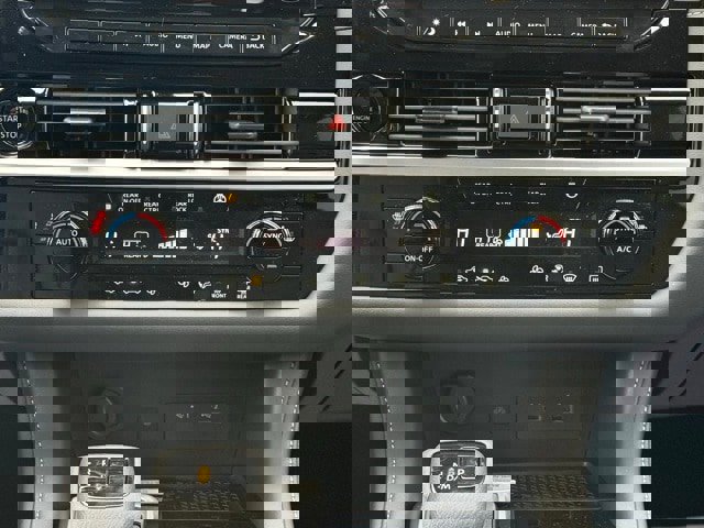 New 2025 Nissan Pathfinder SL image 28