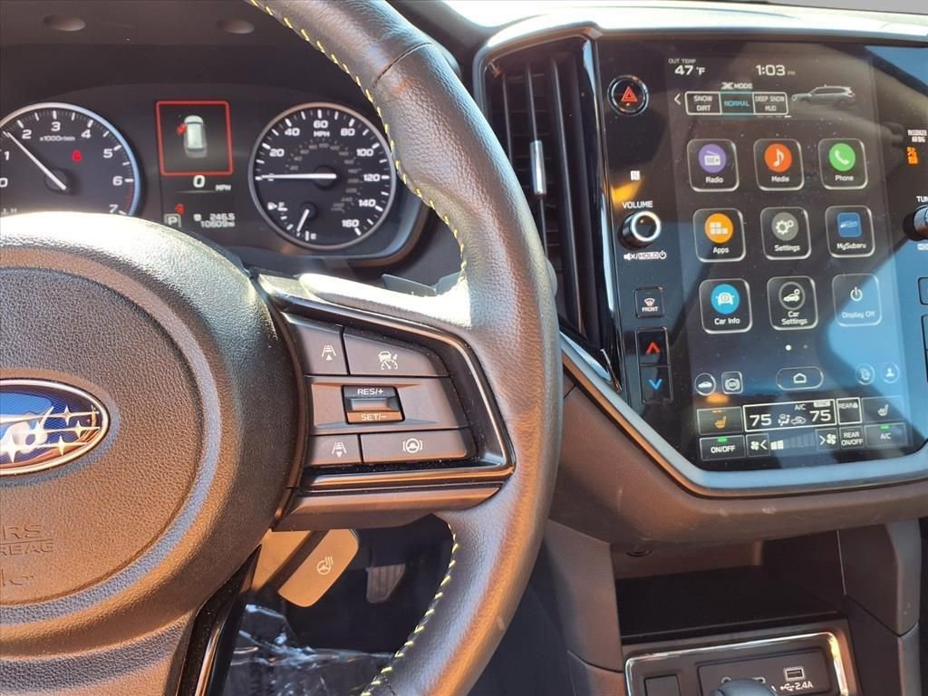 Used 2024 Subaru Ascent Onyx Edition image 12