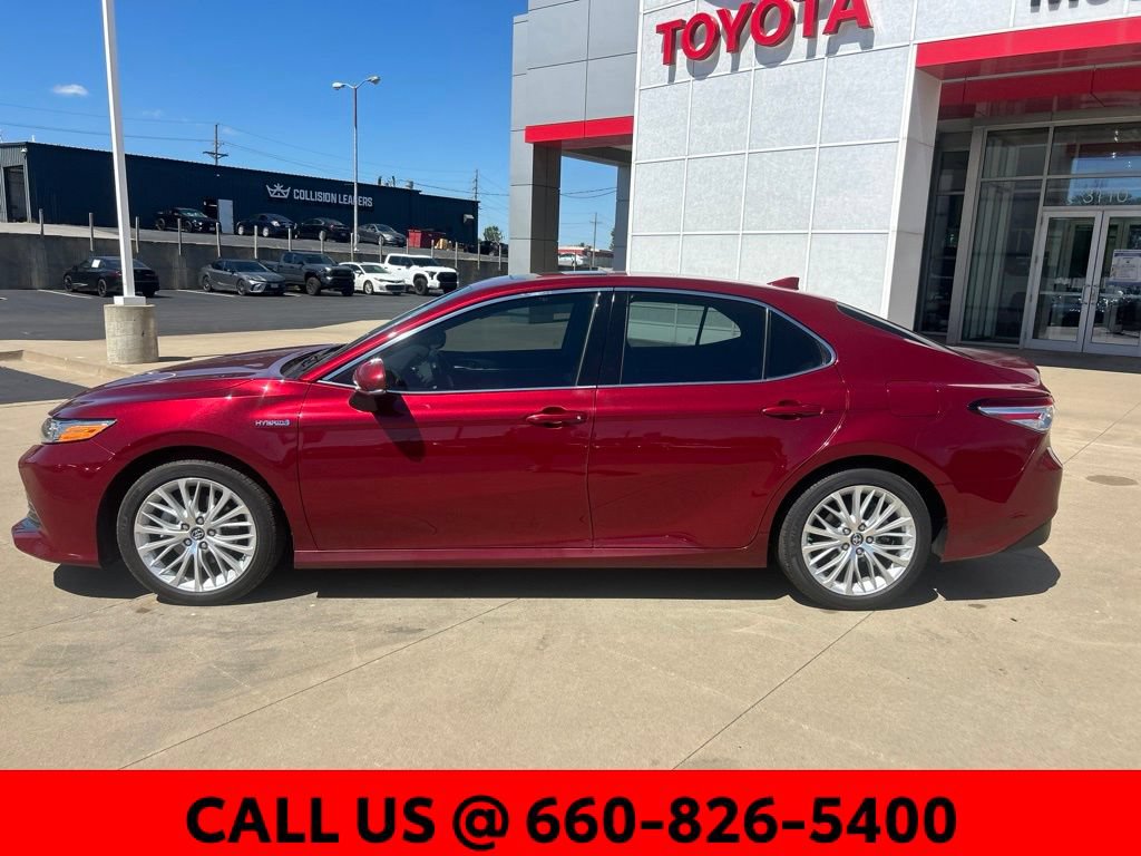 Used 2018 Toyota Camry XLE w/ Audio Package FWD image 10