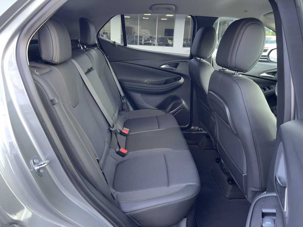 Used 2023 Buick Encore GX Select w/ Sport Touring Package image 14
