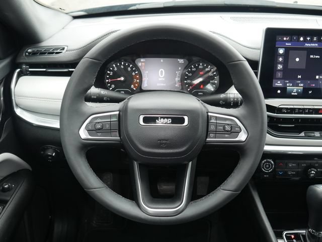 Used 2024 Jeep Compass Limited AWD/4WD image 15