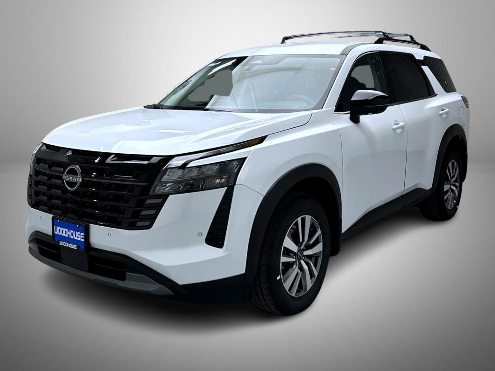 New 2026 Nissan Pathfinder SL image 1