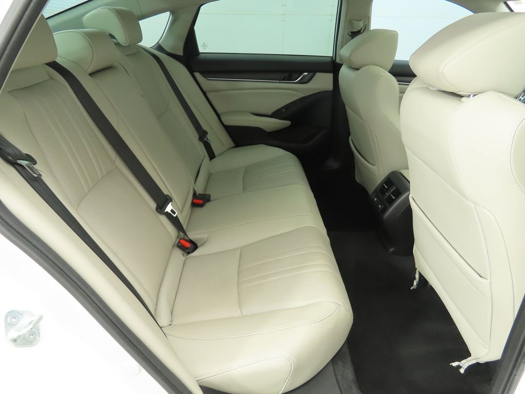 Certified 2021 Honda Accord Touring image 22