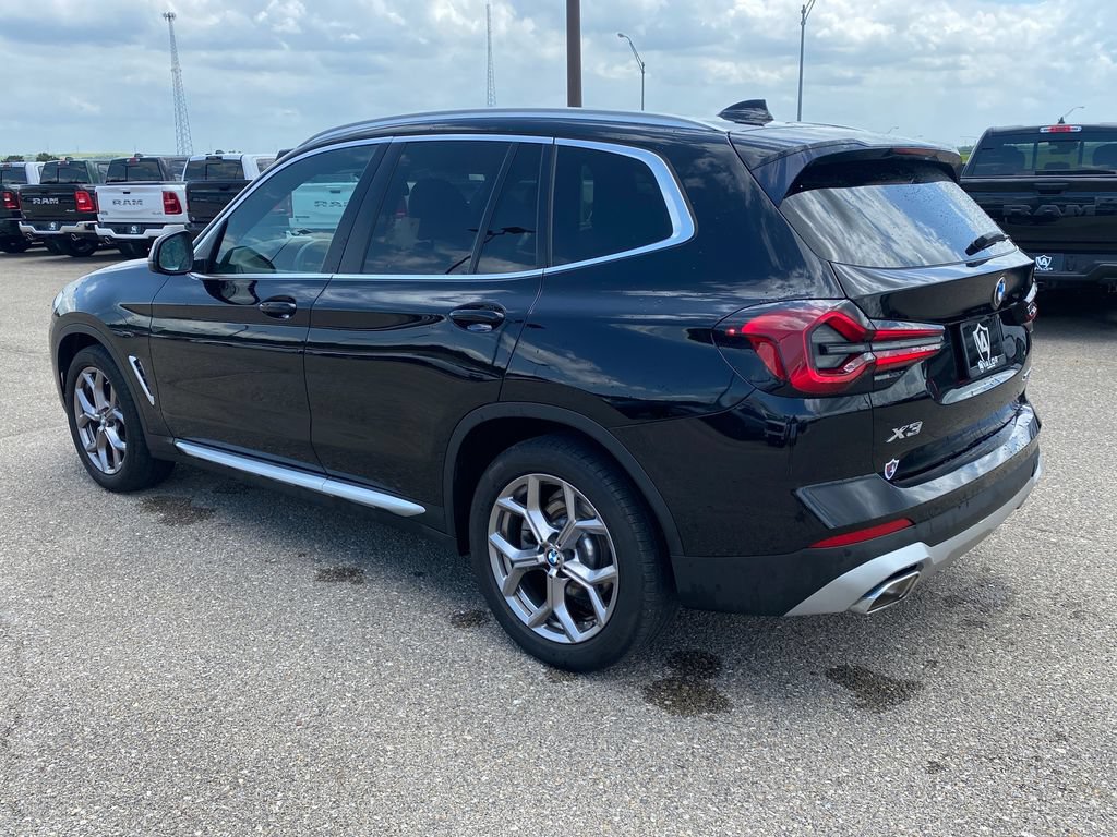 Used 2022 BMW X3 xDrive30i AWD/4WD image 4