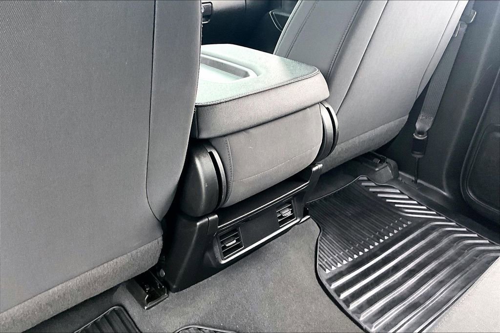 Used 2023 Chevrolet Silverado 2500 Custom w/ Custom Value Package AWD/4WD image 11
